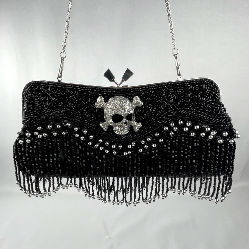 Beaded skull clutch purse